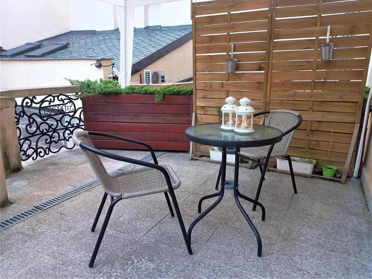 Neoapartments - Rynek Pod Gryfami location